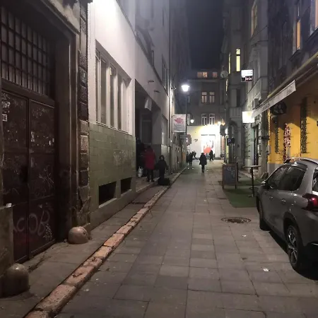 Prime Location In Old Town Apartment Sarajevo
